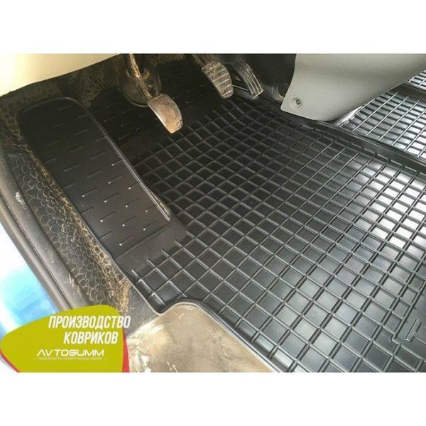 Коврики в салон автогум для Opel Vivaro / Опель Виваро 2002+ 11269 фото