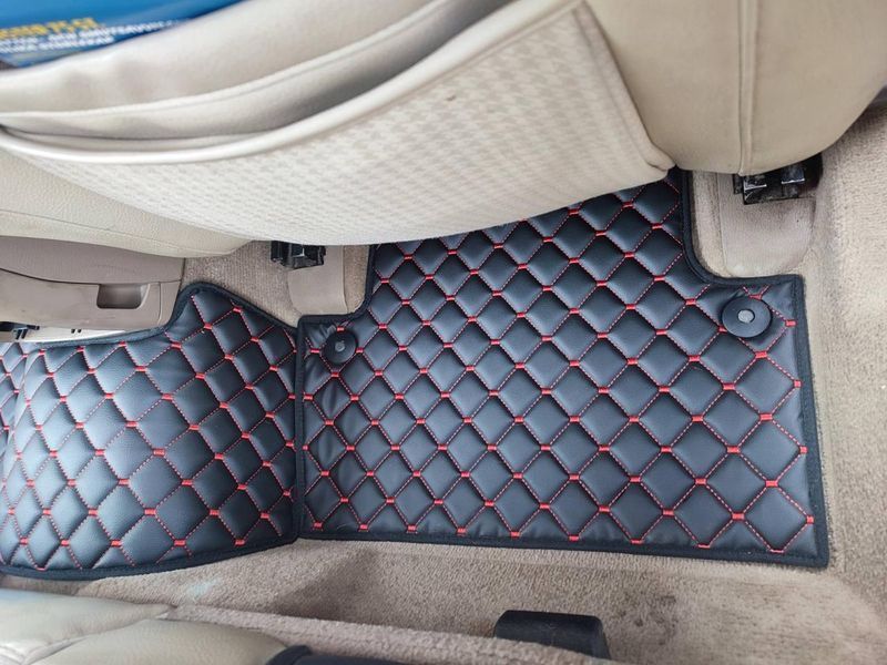 Авто килимки в салон Екошкіра для Volvo V70 ( 2000-2007 ) 11785 фото