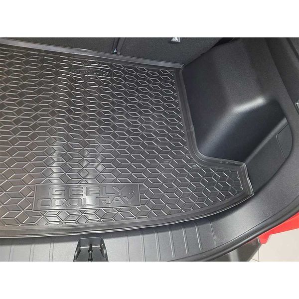 Коврик в багажник резиновый для Geely Coolray 112132 фото