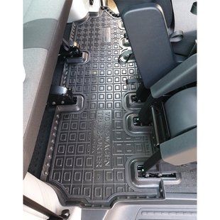 Килимки в салон автогум для Volkswagen T5 -T 6 (3-й ряд) (двери на обе стороны) Фольксваген 11806 фото