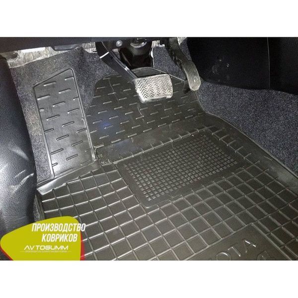 Коврики в салон автогум для Toyota RAV4 / Тойота РАВ4 2013-2016 11349 фото