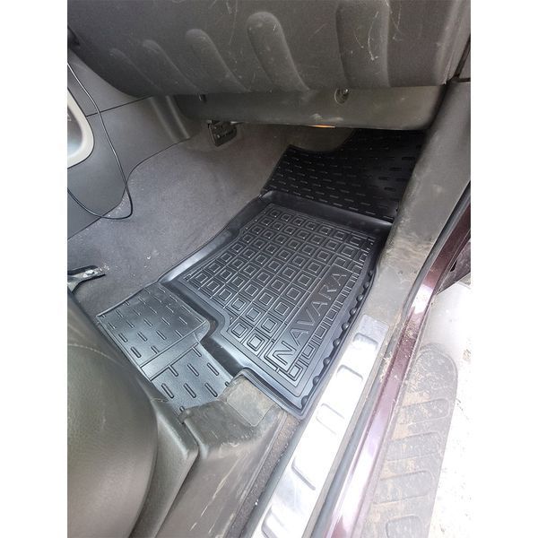 Коврики в салон автогум для Nissan Navara DoubleCab 2009+ MOD 12074 фото