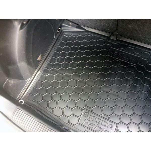 Килимок в багажник гумовий для Skoda Fabia/Шкода Фабія 2 2007 - Hatchback 111379 фото