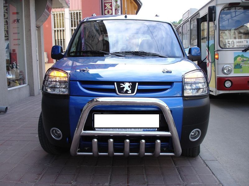 Кенгурятник передняя защита для Peugeot Partner 1996-2008+ AUG0159 фото