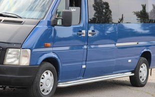 Бічний захист пороги майданчик D42/51/60 рифлений неіржавка сталь Volkswagen LT-35 1996-2006 коротка &mdash; довга база AUG0860 фото