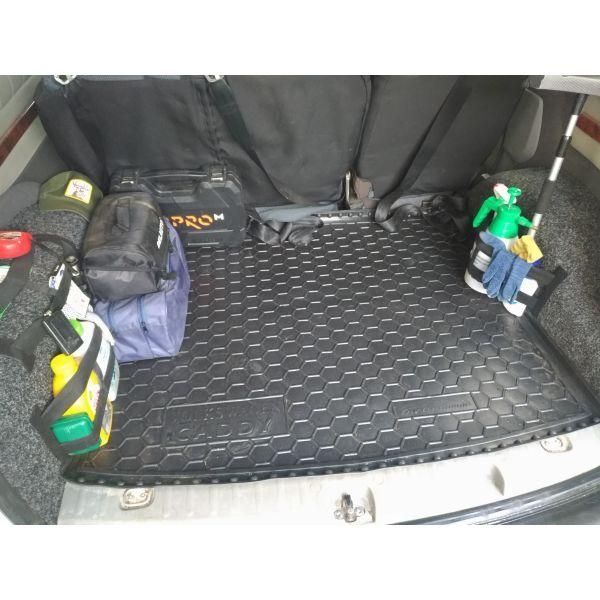 Коврик в багажник резиновый для Volkswagen Caddy 2004-2020 (корот. база) / Фольксваген Кади 111434 фото