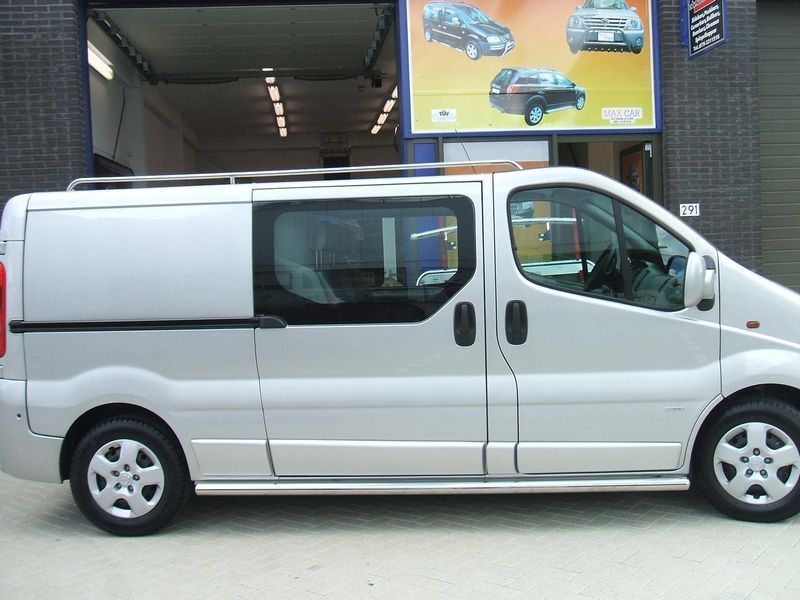 Подножки боковые Opel Vivaro 2001-2014+ защита дуги AUG0261 фото