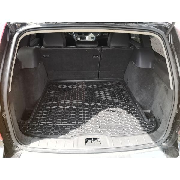 Коврик в багажник резиновый для Volvo V50 /Вольво В50(2004) 111850 фото
