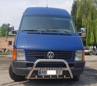 Кенгурятник передній захист з написом Volkswagen LT-35 1996-2006 з нержавіючої сталі AUG0223 фото