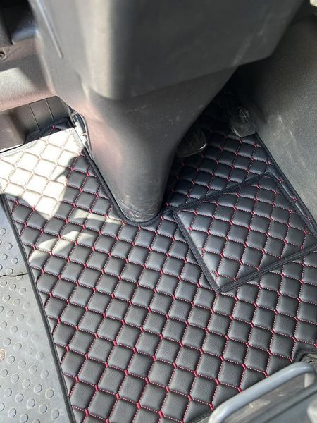 Коврики в салон Экокожа для Iveco Stralis 2002-2007 2582123691 фото