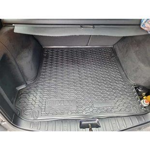 Килимок в багажник гумовий для BMW E83 X-3 (2004) 112038 фото