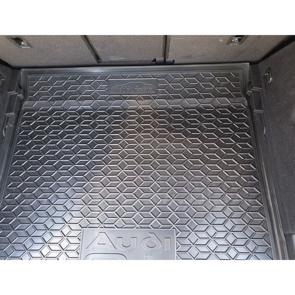 Коврик в багажник резиновый для Audi Q3 2020-2025 нижняя полка / Ауди Кю3 нижняя полка 111870 фото