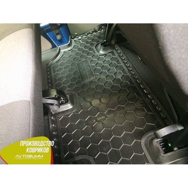 Коврики в салон автогум для Volkswagen T5 Caravelle 2003-2020 / Фольксваген Т5 3-й ряд 11528 фото