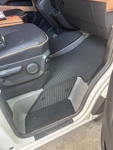 Ева килимки в салон для Volkswagen Crafter 2017-2024 шторки+пороги / Фольксваген Крафтер килимки 2637399662 фото