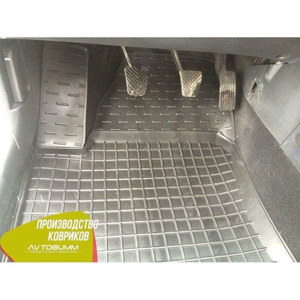 Килимки в салон автогум для Hyundai i30 2007-2012 / Хюндай І30 11170 фото