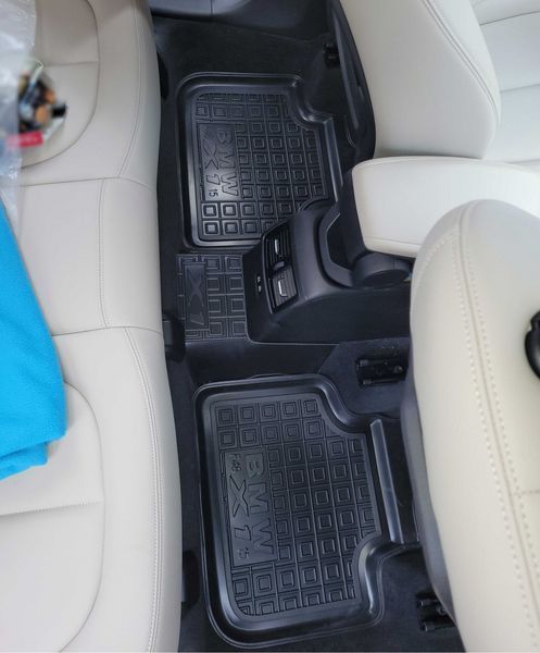 Коврики в салон автогум для BMW X1 F48 2015-2022 / БМВ Х1 Ф48 автогум 12043 фото