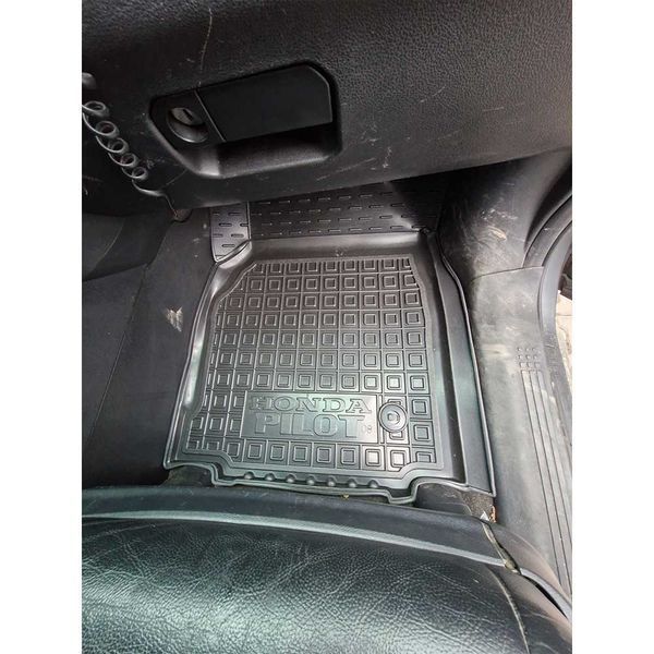 Килимки в салон автогум для Honda Pilot (2008-2015) 12176 фото